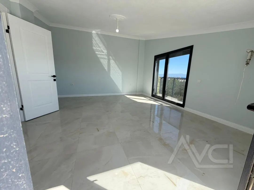 AVCI’DAN ALTINOLUK’TA 270M2 NET ÇOK GENİŞ 4+1 DENİZ MANZARALI