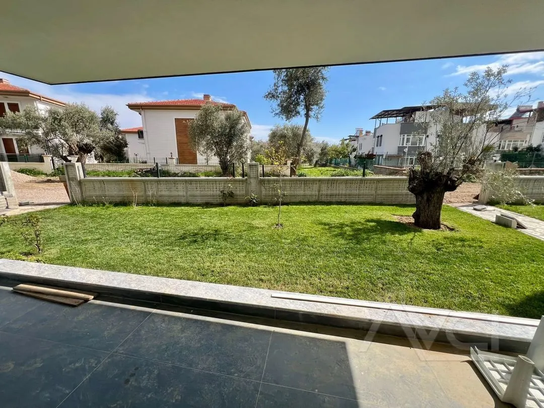 AVCI’DAN DENİZE 300MT HAVUZLU GÜVENLİKLİ GİRİŞTE ODALI 6+1