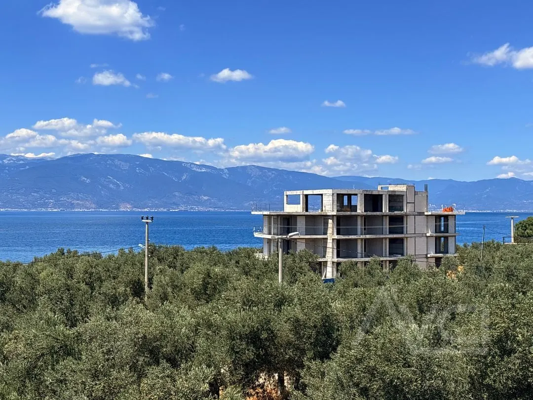 AVCI’DAN 3+1 DENİZ MANZARALI GİRİŞTE ODALI 350M2 İÇESİNDE PELİTKÖY’DE TEK MÜSTAKİL