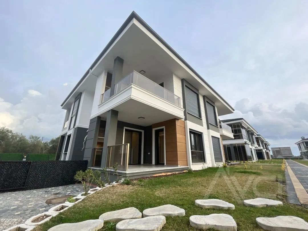AVCI'DAN 10 DÖNÜMLÜK SİTE İÇİNDE 2+1 AYRI MUTFAK KONSEPT