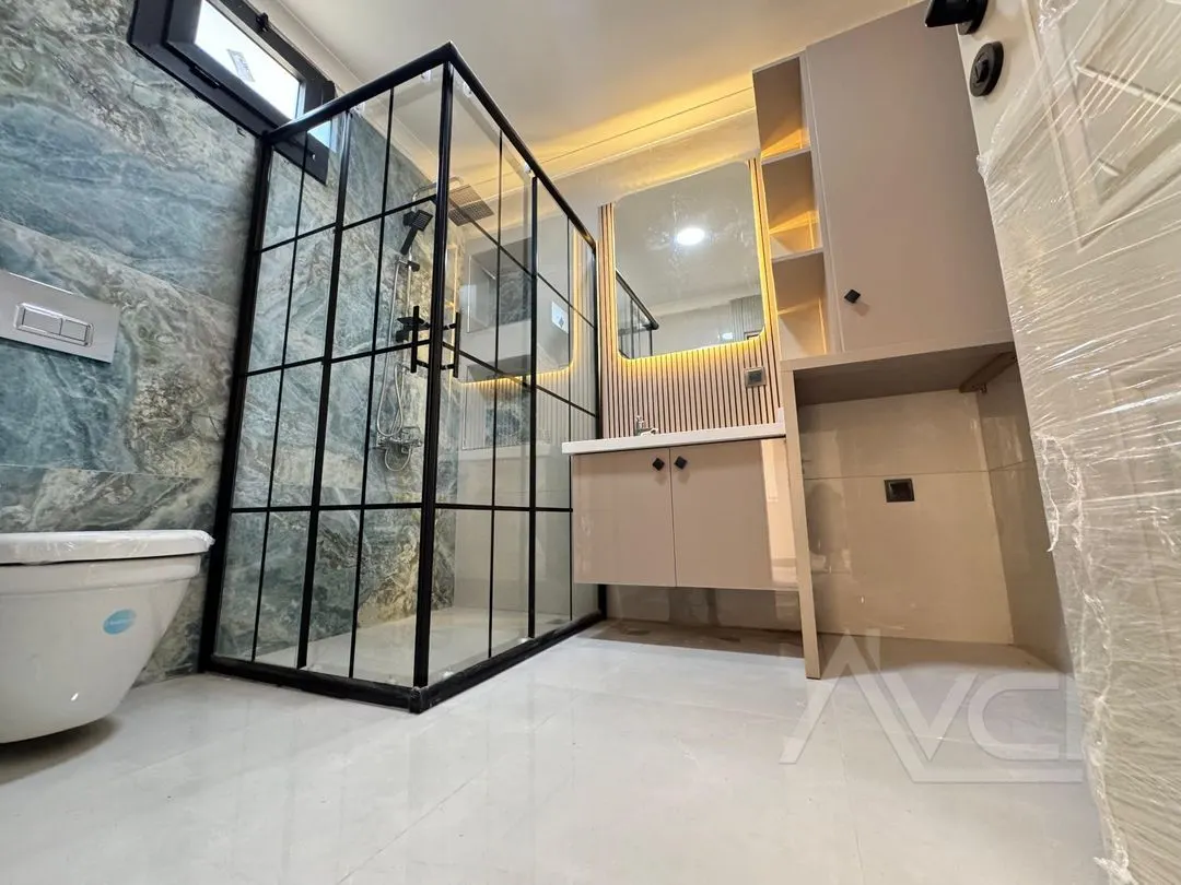 AVCI’DAN 500M2 ARSA İÇERİSİNDE MÜSTAKİL HAVUZLU DENİZ MANZARALI VİLLA