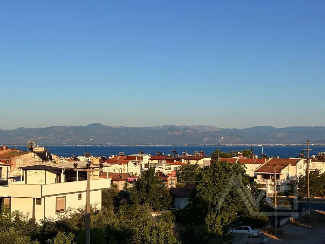 AVCI’DAN 3+2 ÇAMLIBELDE YOLA CEPHELİ VİLLA