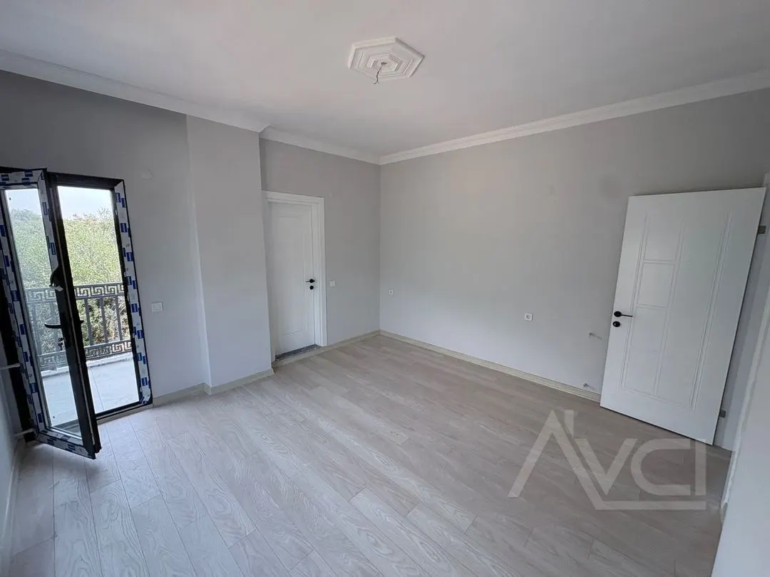 AVCI’DAN KÜÇÜKKUYUDA DOĞA MANZARALI 2+1 VİLLA