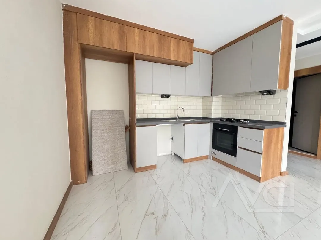 AVCI'DAN NARLI'DA DENİZE 150MT 3+1 SIFIR 'KÖŞE' DUBLEKS HAVUZLU