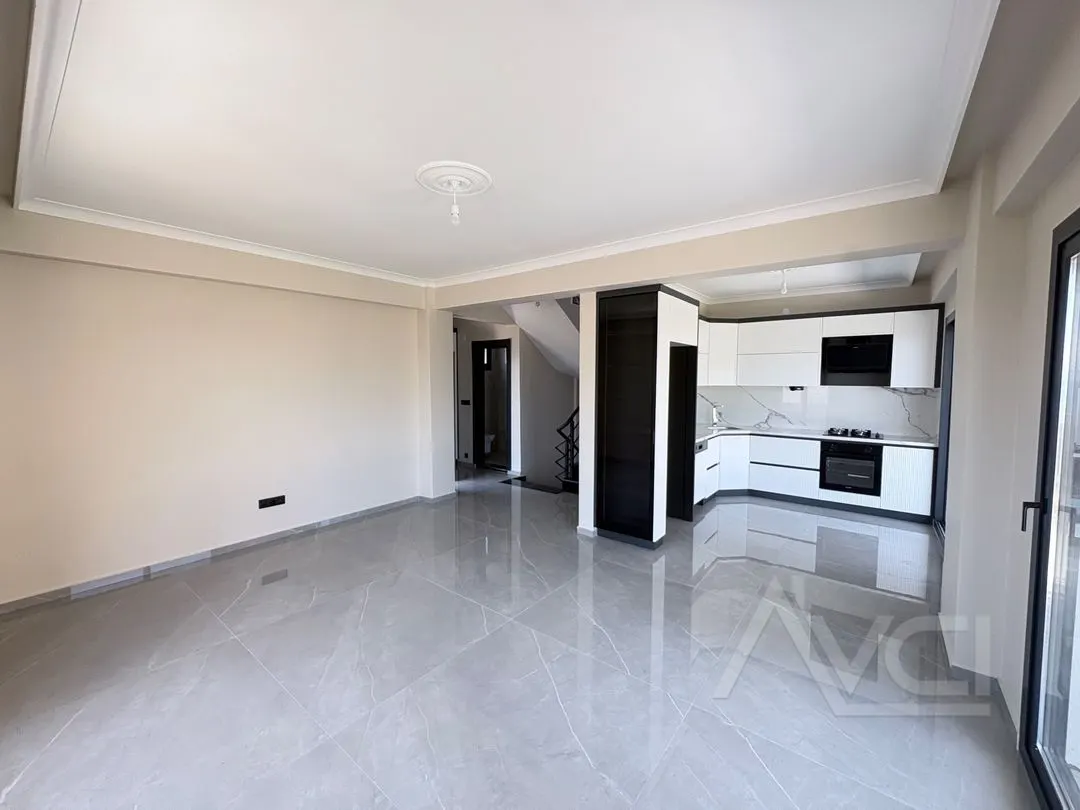AVCI’DAN 500M2 ARSALI 3+1 TEK MÜSTAKİL DENİZ MANZARALI