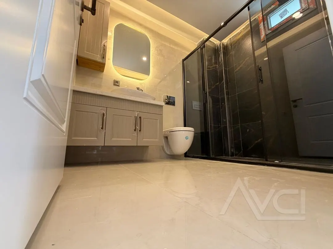 AVCI’DAN GİRİŞTE ODALI TAM MÜSTAKİL HAVUZLU 4+1 VİLLA