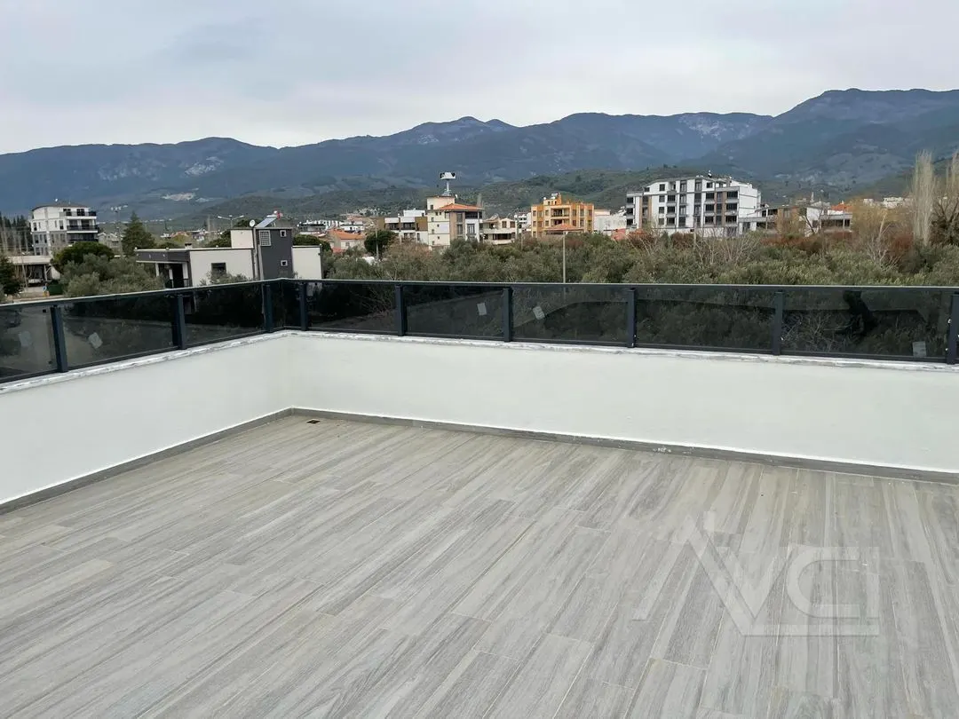 AVCI’DAN HAVUZLU GİRİŞTE ODALI 4+1 LÜKS VİLLALAR