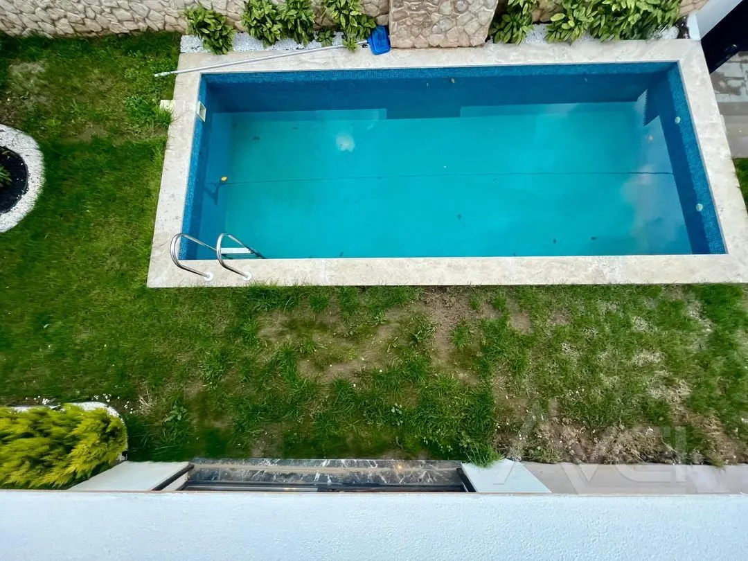 AVCI’DAN OTELLER BÖLGESİ 350 M2 ARSALI MÜSTAKİL HAVUZLU 5+1