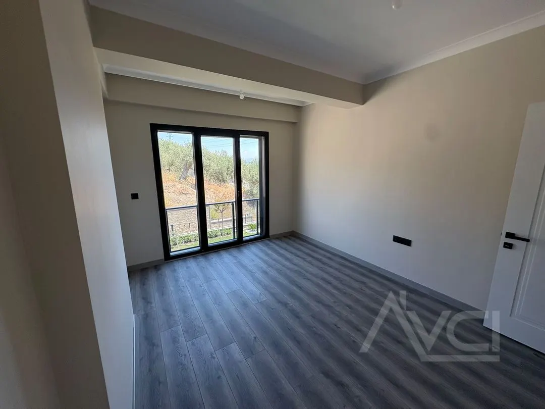 AVCI’DAN 500M2 ARSALI 3+1 TEK MÜSTAKİL DENİZ MANZARALI
