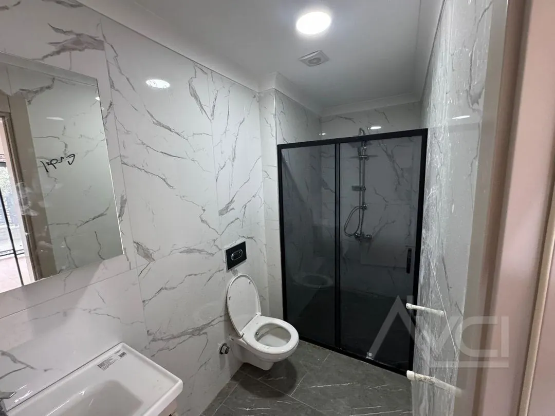 AVCI’DAN BAHÇELİ VE LÜKS TASARIMLI SIFIR 4+1 VİLLA