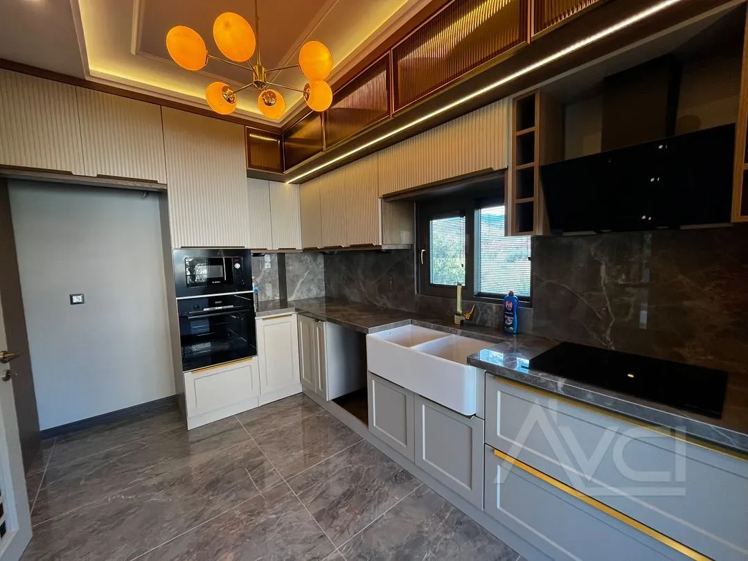 AVCI’DAN DENİZE 100 MT MÜSTAKİL LÜKS VİLLA