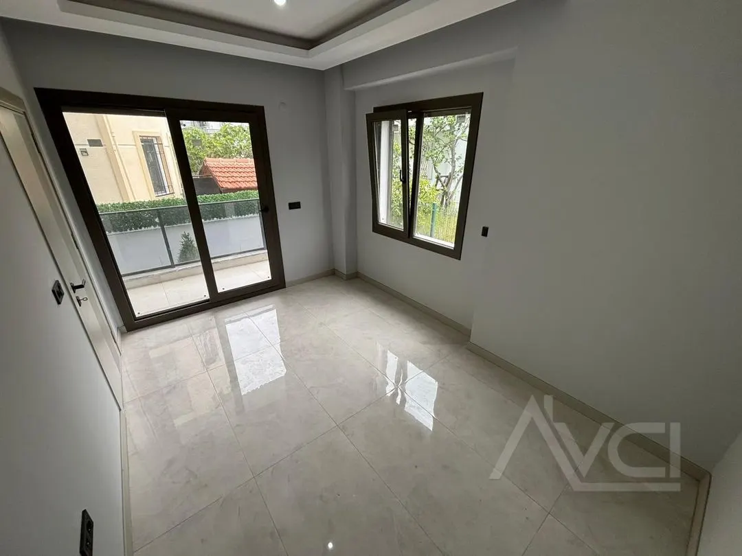 AVCI’DAN TAHTAKUŞLAR’DA DENİZE 50 MT TEK MÜSTAKİL GİRİŞTE ODALI