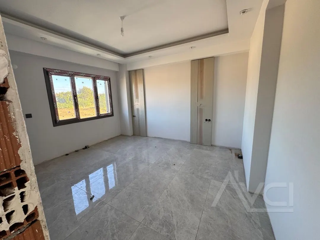 AVCI’DAN GÜRE-AKÇAY ARASI 600M2 ARSA MÜSTAKİL HAVUZLU LÜKS VİLLA