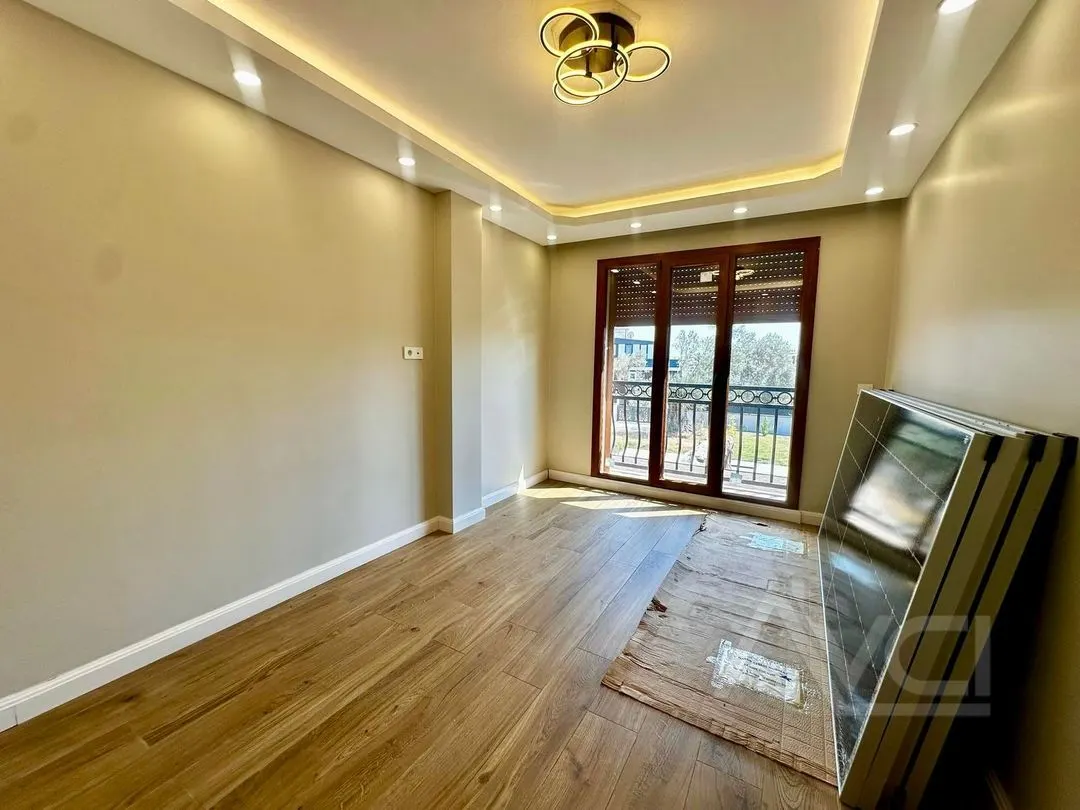 AVCI’DAN 5+1 MÜSTAKİL HAVUZLU DENİZ MANZARALI DENİZE 350 MT  VİLLA
