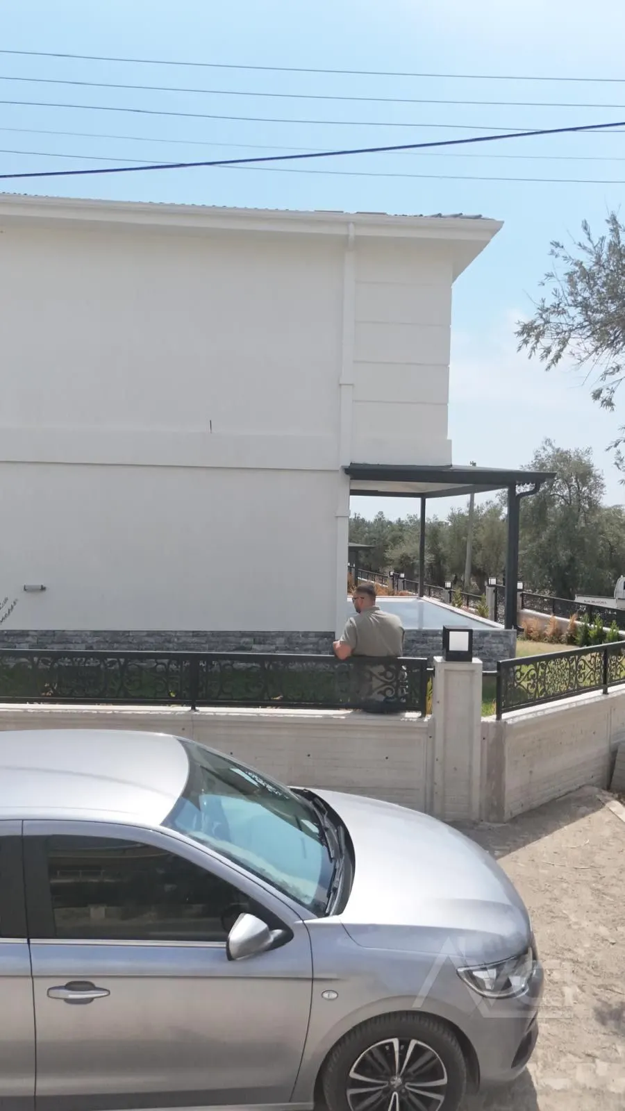 AVCI’DAN 300M2 ARSA İÇİNDE GİRİŞTE ODALI BAĞIMSIZ MÜSTAKİL VİLLA