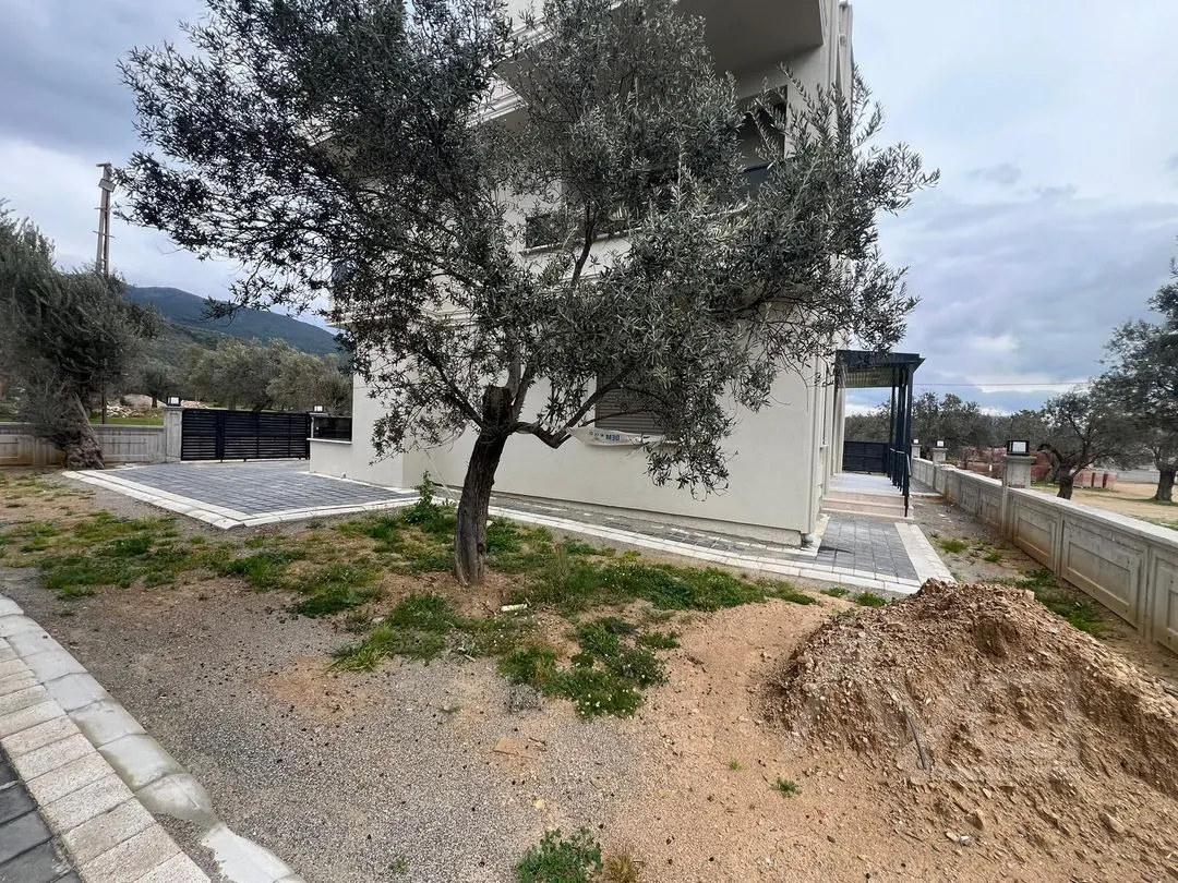 AVCI’DAN GÜRE’DE DAİRE FİYATINA SIFIR TERASLI 3+1 VİLLA