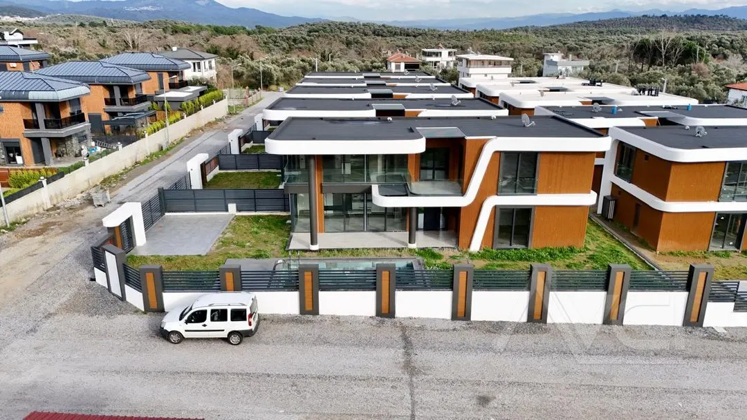 AVCI’DAN 150M2 TABANLI TAM MÜSTAKİL HAVUZLU VİLLA