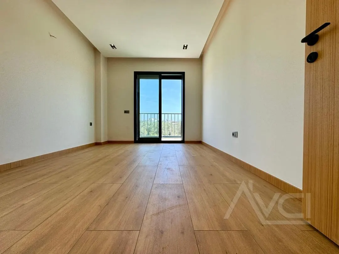 AVCI’DAN 440M2 ARSA GÜRE YOLUNDA TAM MÜSTAKİL HAVUZLU VİLLA