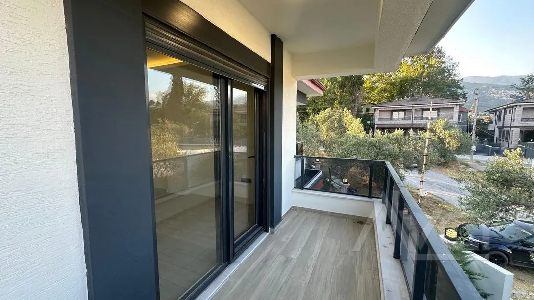 GÜREDE TAM MÜSTAKİL 350M2 ARSALI 7+1 VİLLA