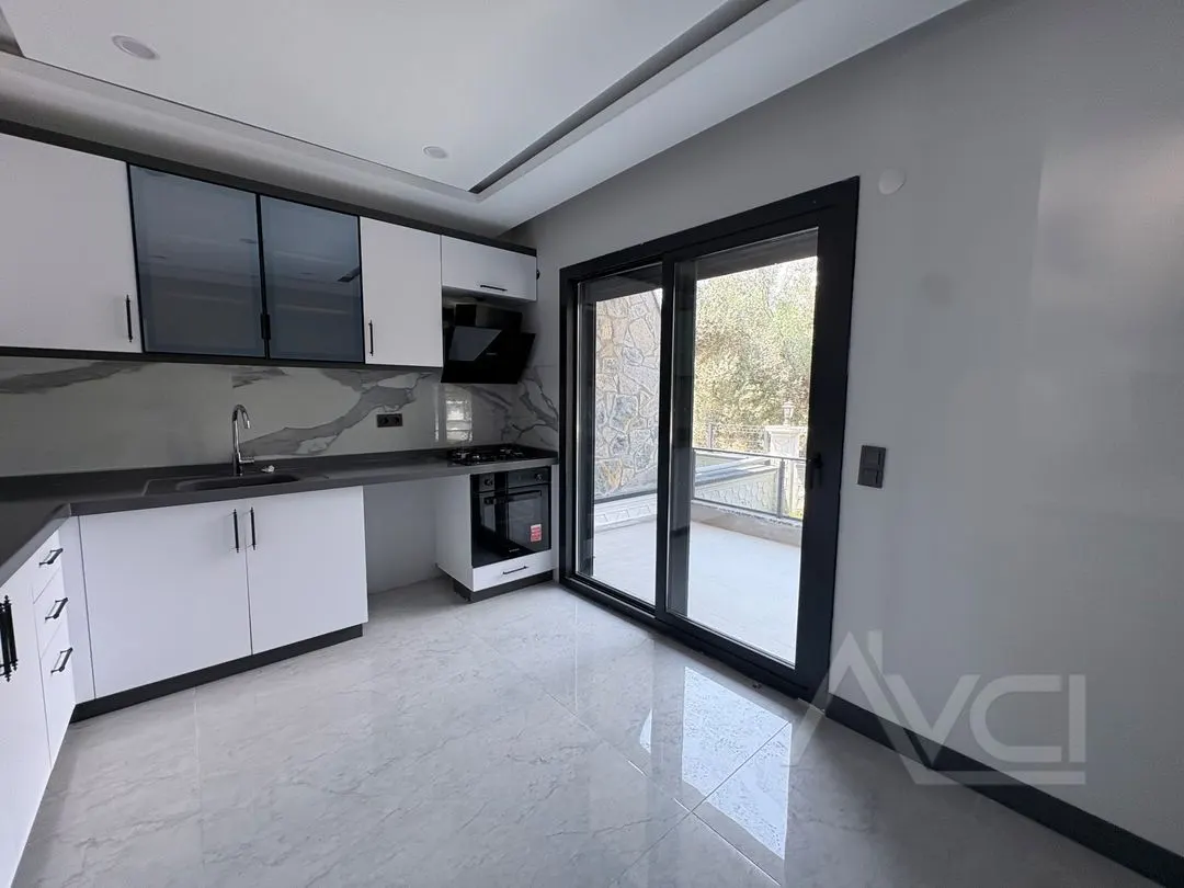 AVCI’DAN İKİZ VİLLA AYRI MUTFAK AYRI GİRİŞ AYRI OTOPARK 3+1