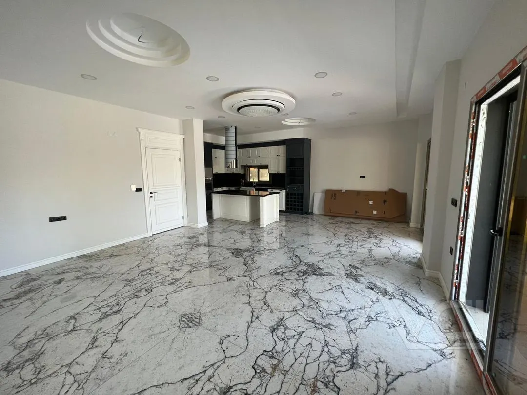 AVCI’DAN 660M2 ARSALI MÜSTAKİL HAVUZLU DENİZ MANZ VİLLA