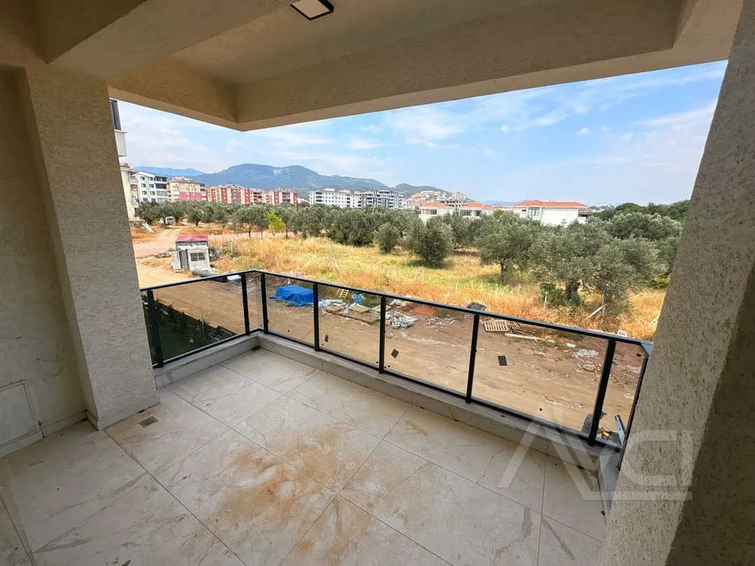 AVCI’DAN 5+1 SAUNALI HAMAMLI SİTE İÇİ ORTAK HAVUZLU OTOPARKLI LÜKS VİLLA