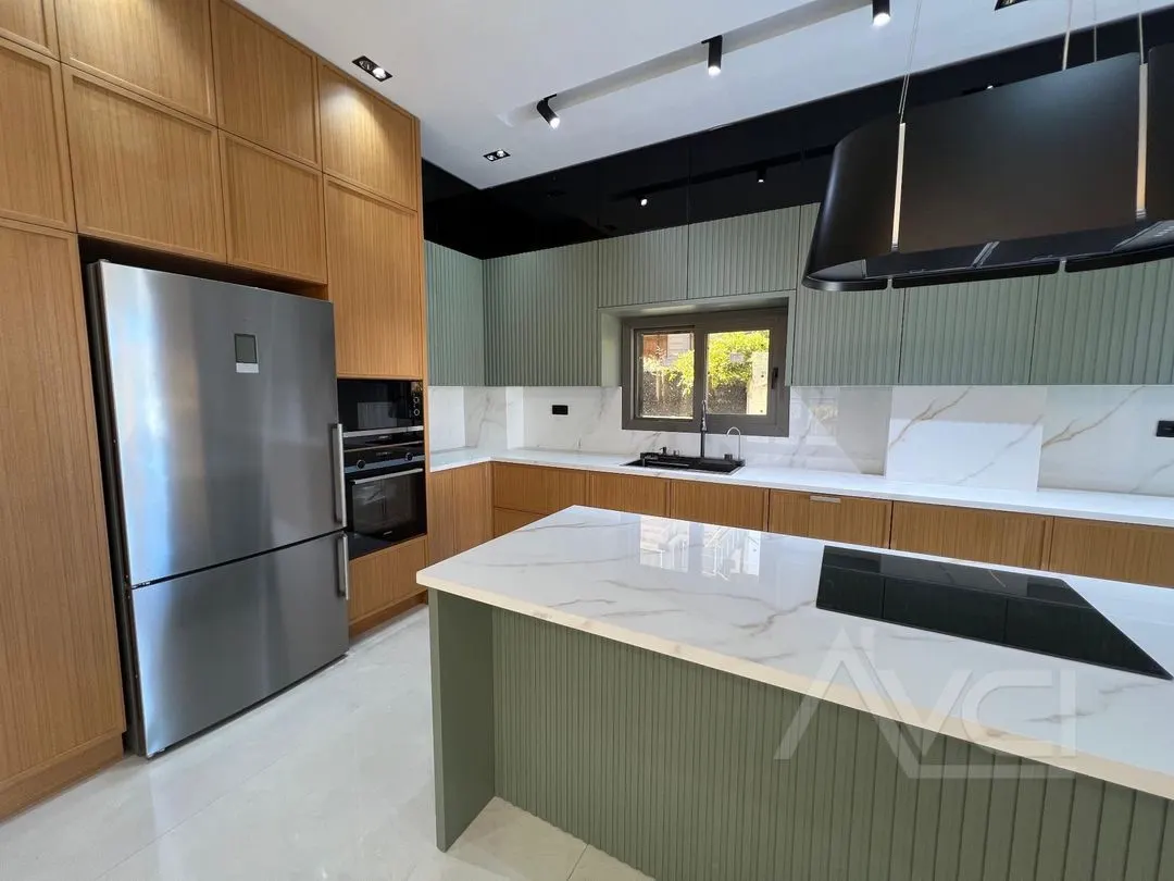 AVCI’DAN 700M2 ARSALI HER ODA DENİZ MANZARALI GİRİŞ 2 ODALI VİLLA