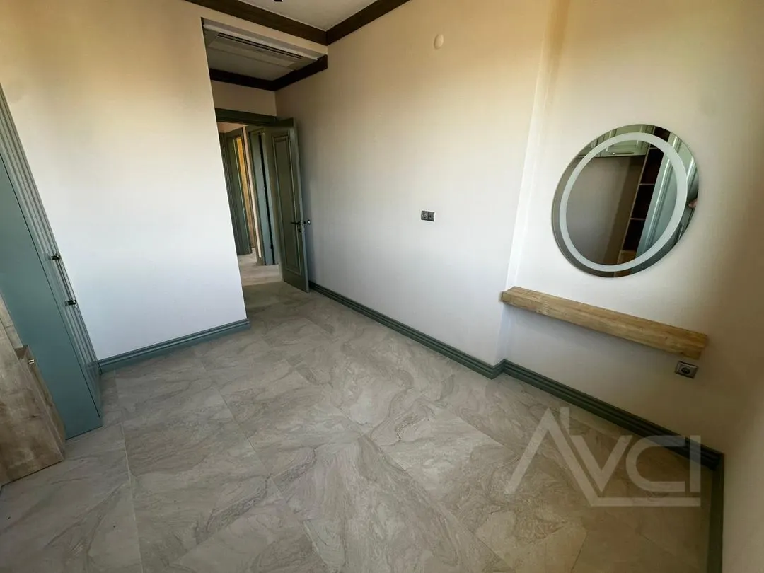 AVCI’DAN 600M2 ARSA ZEMİN DENİZ MANZARALI MÜSTAKIL HAVUZLU VİLLA