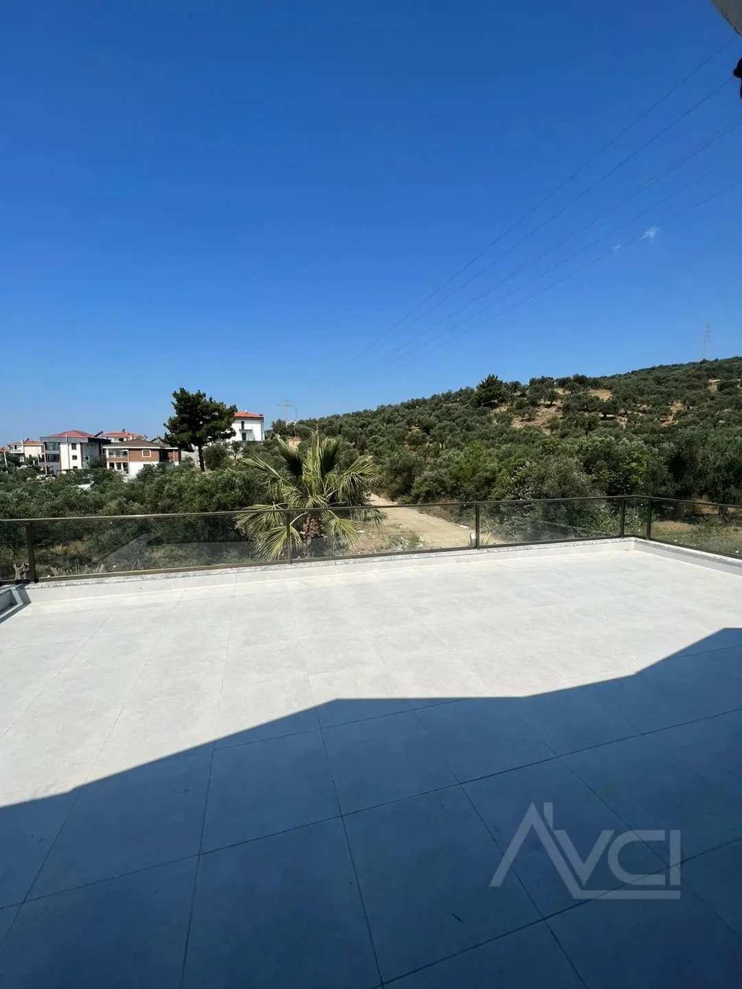 AVCI’DAN 660M2 ARSALI MÜSTAKİL HAVUZLU DENİZ MANZ VİLLA