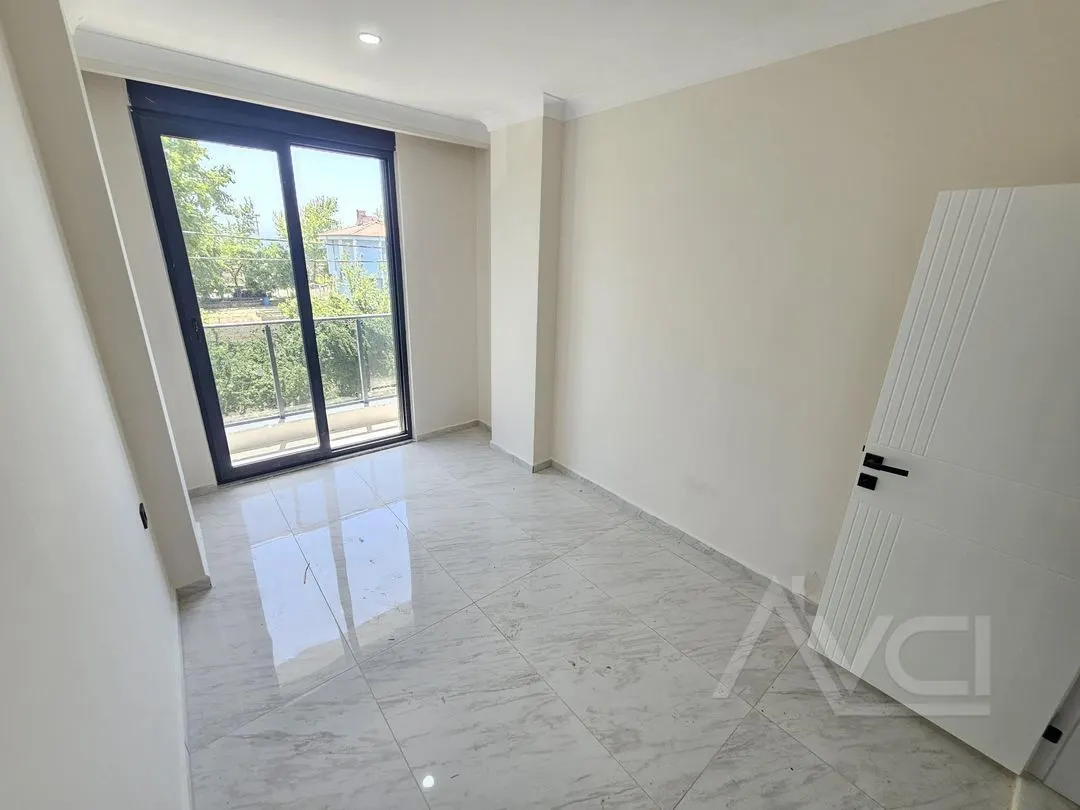AVCI’DAN FENER HAVACILAR ARASI DENİZE 50 MT 4+1 SIFIR VİLLA