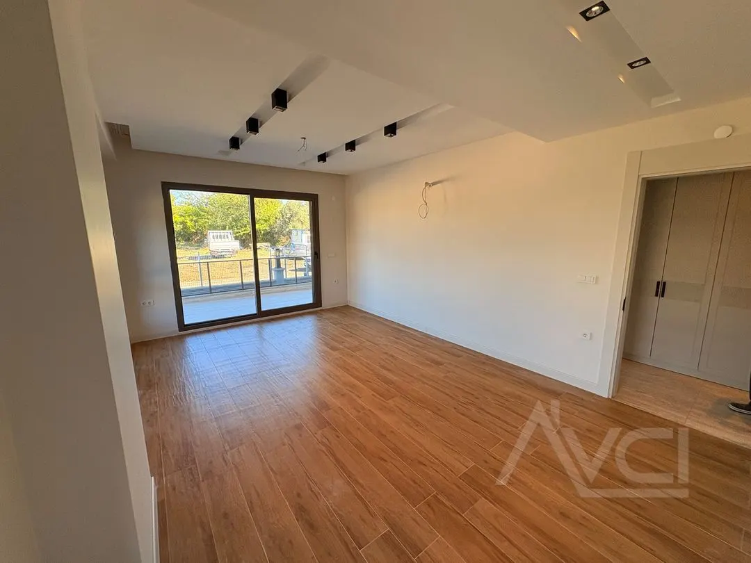 AVCI’DAN GÜRE OTELLER BÖLGESİNDE 2+1 LÜKS DAİRE