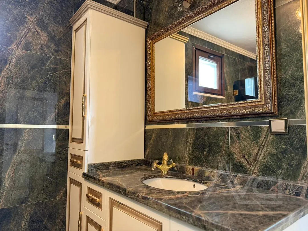 AVCI’DAN 1,500 M2 ARSA İÇİNDE 2 MÜŞTEMİLATLI HAVUZLU MALİKANE