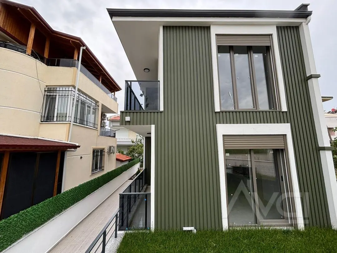 AVCI’DAN TAHTAKUŞLAR’DA DENİZE 50 MT TEK MÜSTAKİL GİRİŞTE ODALI