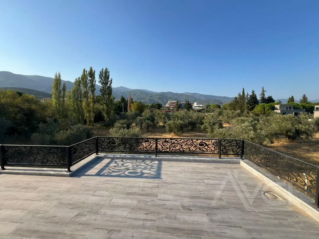 AVCI’DAN 300 M2 ARSA 4 TARAFI BAHÇE YÜRÜYÜŞ YOLU CEPHELİ TAM MÜSTAKİL