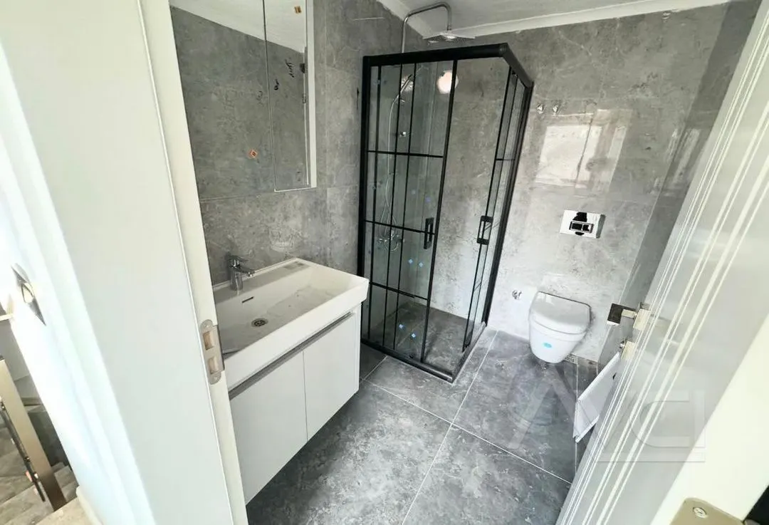 AVCI’DAN 400 M2 ARSA İÇİNDE 5+1 LOFT HAVUZLU VİLLA