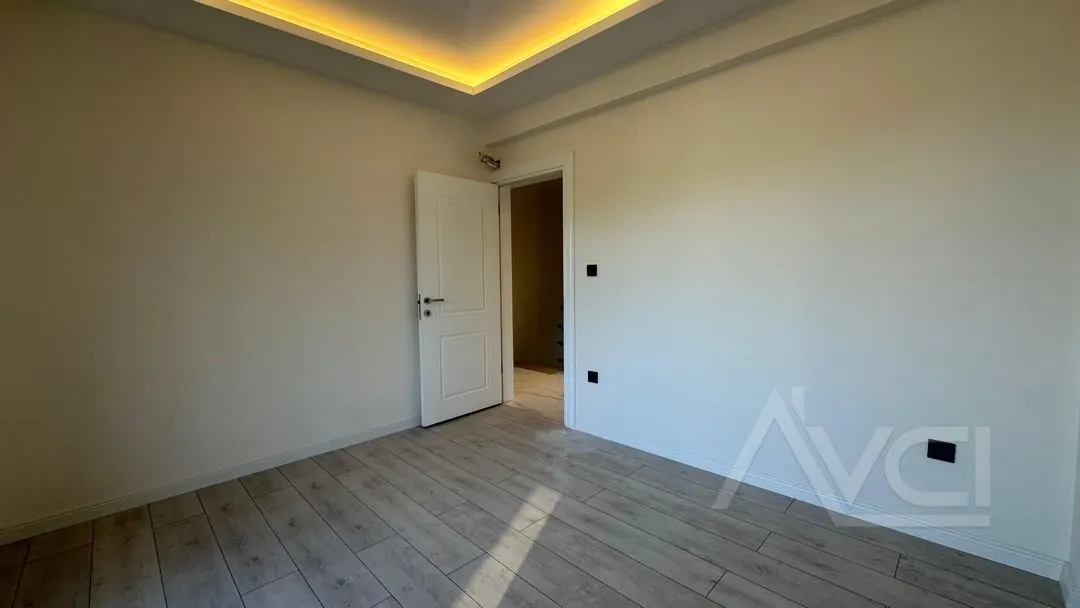 GÜREDE TAM MÜSTAKİL 350M2 ARSALI 7+1 VİLLA