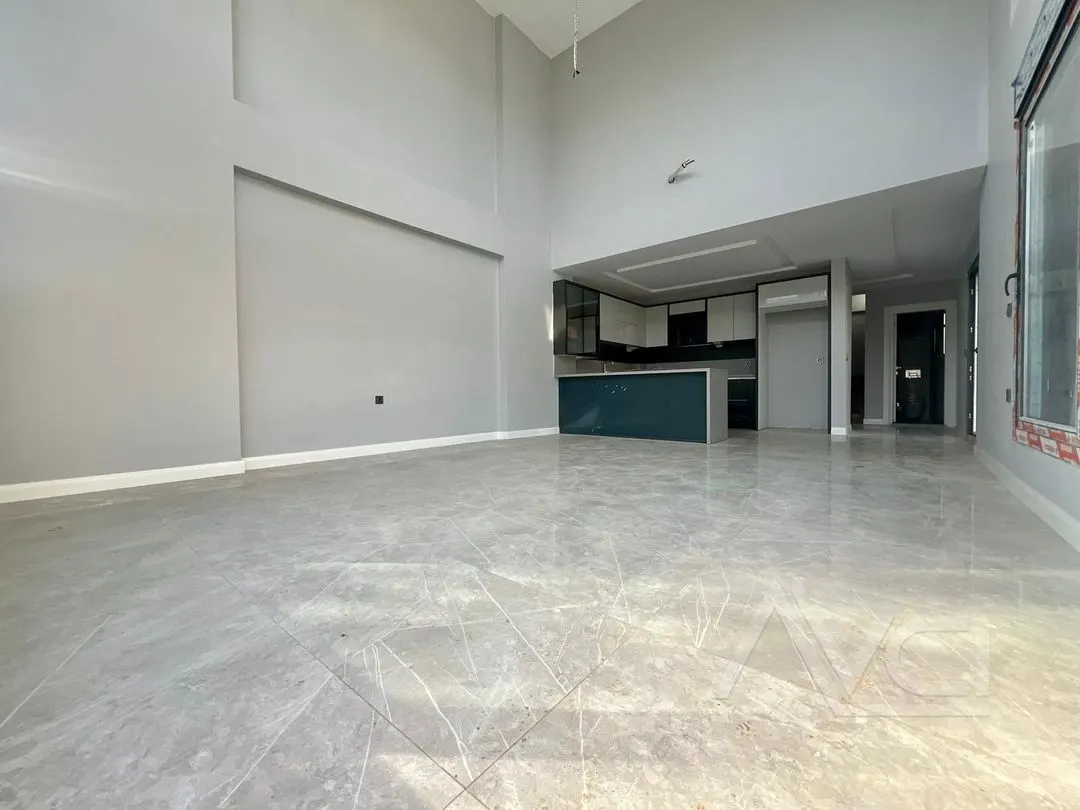 AVCI’DAN 400 M2 ARSA İÇİNDE 5+1 LOFT HAVUZLU VİLLA