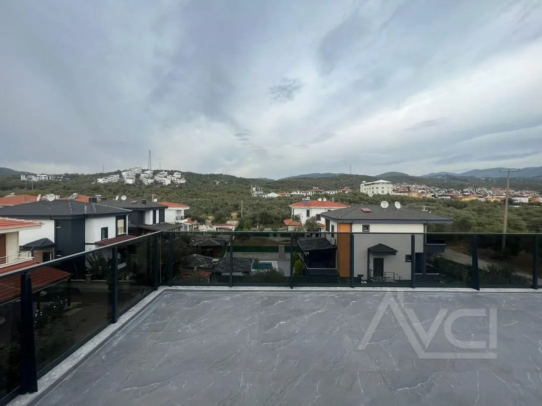 AVCI’DAN DENİZE 50 MT MÜSTAKİL HAVUZLU DENİZ MANZARALI VİLLA
