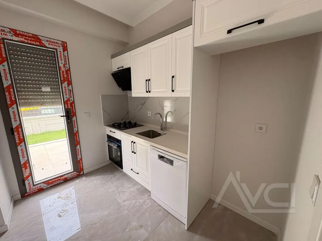 AVCI’DAN KÜÇÜKKUYUDA BAHÇE KULLANIMLI 2+1 AYRI MUTFAKLI DAİRE