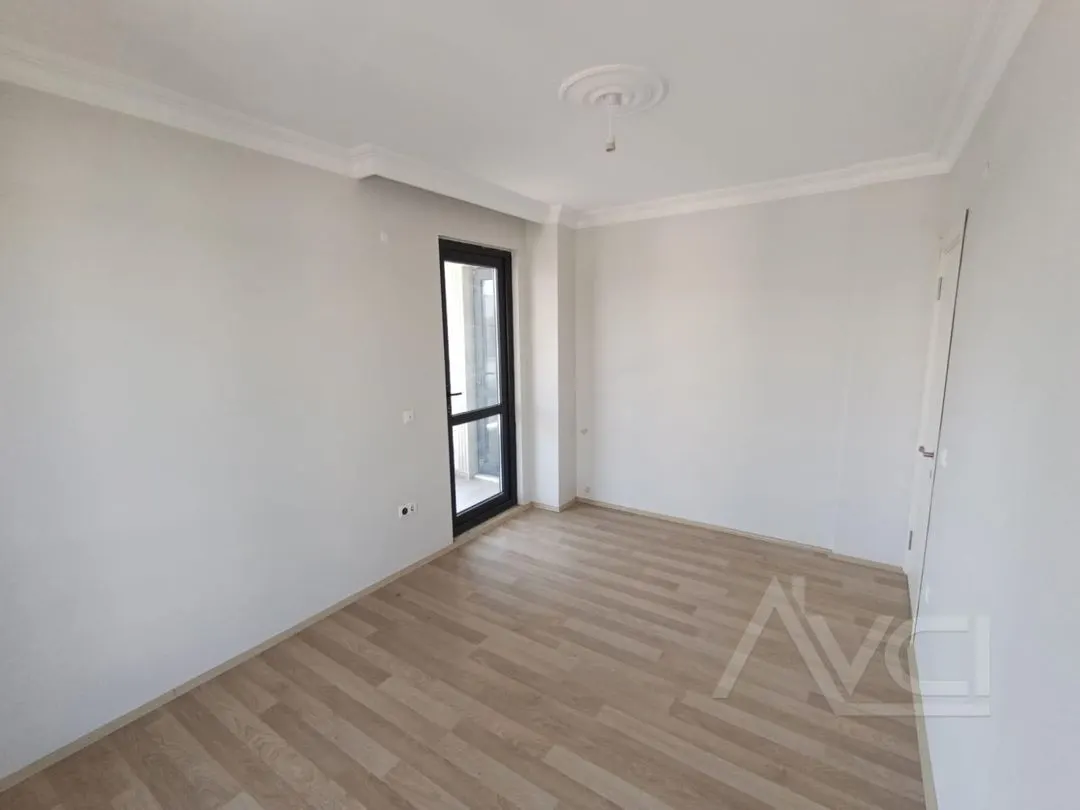 AVCI’DAN GÜRE YOL ALTINDA DENİZE 300MT SIFIR VİLLA