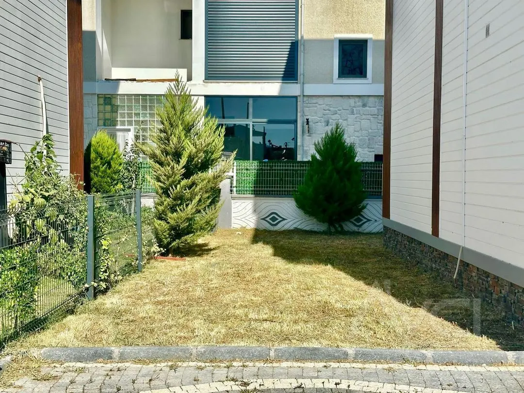 AVCI’DAN TEK YETKİ TAM MÜSTAKİL 5+1 GİRİŞ ODALI AYRI MUTFAK