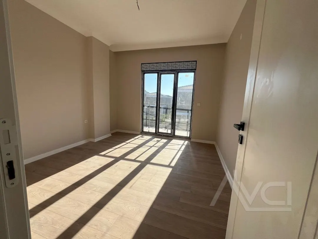 AVCI’DAN 350M2 ARSA İÇİNDE TAM MÜSTAKİL MERKEZİ KONUM VİLLA