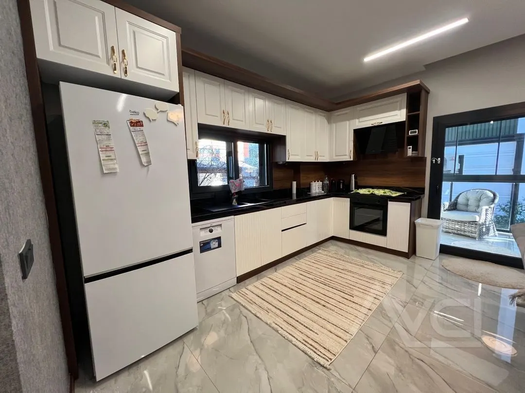 AVCI'DAN TEK YETKİ OTELLER BÖLGESİ 4+1 TAM MÜSTAKİL VİLLA
