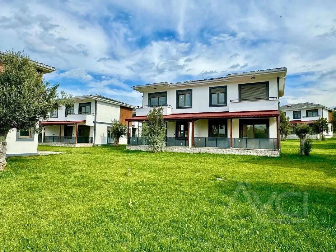 AVCI’DAN DENİZE 150 MT SIFIR VİLLA