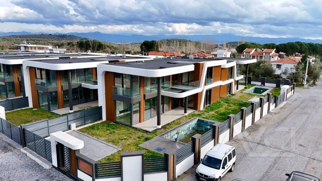 AVCI’DAN 150M2 TABANLI TAM MÜSTAKİL HAVUZLU VİLLA
