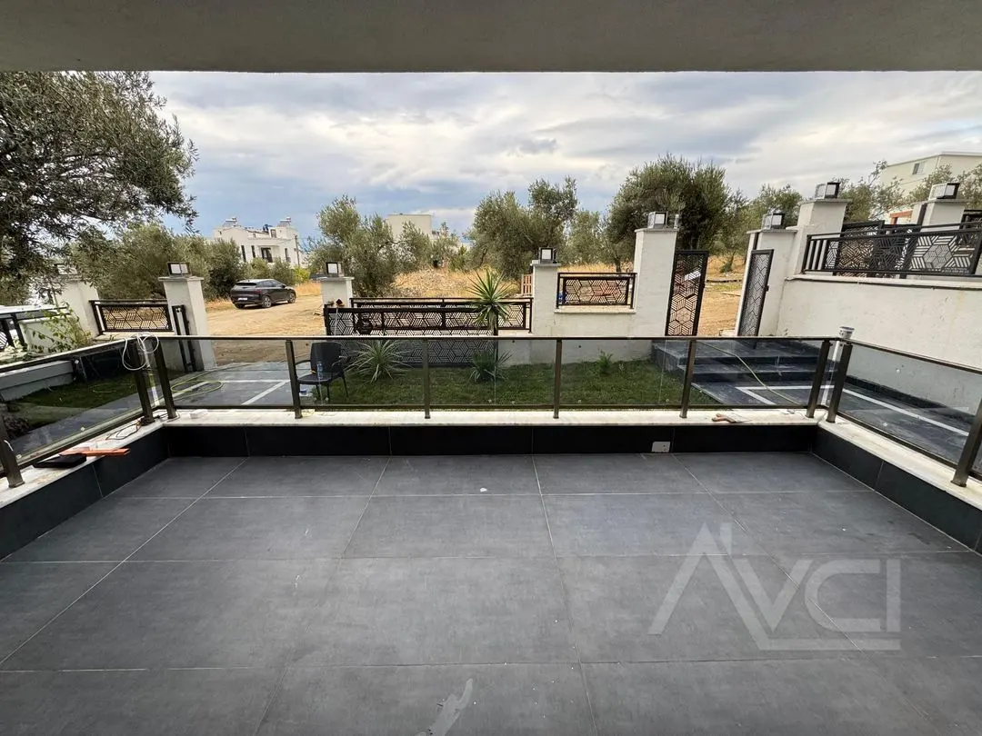 AVCI’DAN DENİZE 100MT DENİZ MANZARALI TAM MÜSTAKİL VİLLA