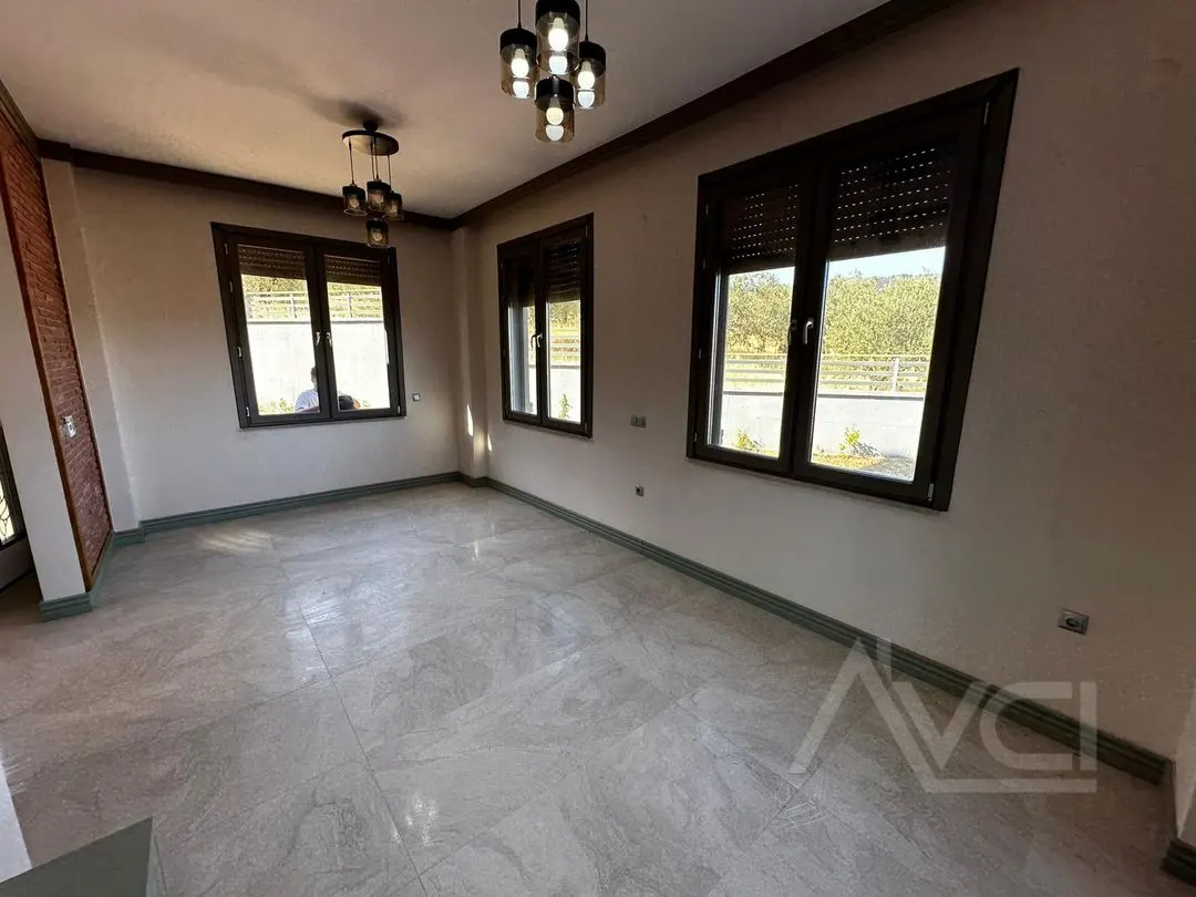 AVCI’DAN 600M2 ARSA ZEMİN DENİZ MANZARALI MÜSTAKIL HAVUZLU VİLLA