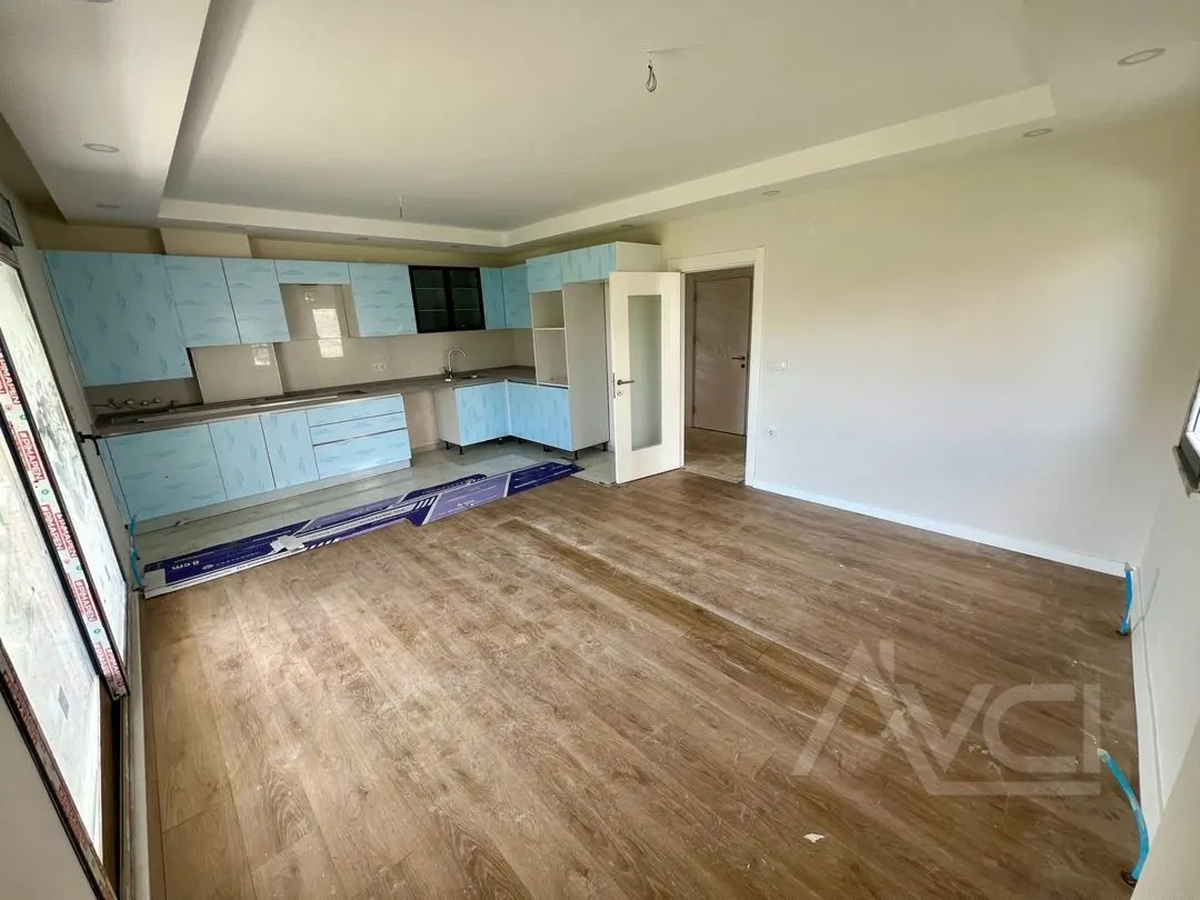 AVCI’DAN DENİZE 300MT HAVUZLU GÜVENLİKLİ GİRİŞTE ODALI 6+1