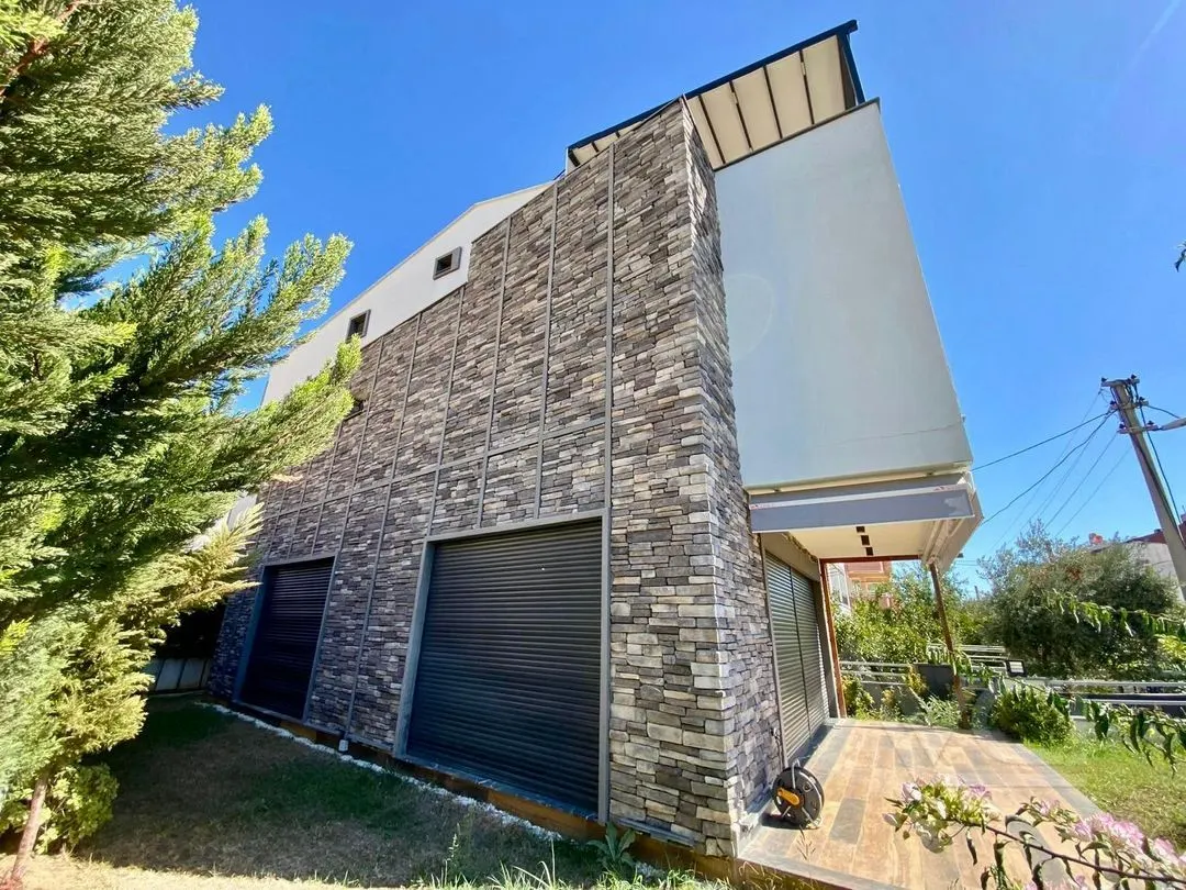 AVCI’DAN DENİZE 50 MT TAM MÜSTAKİL DENİZ MANZ 4+1 VİLLA