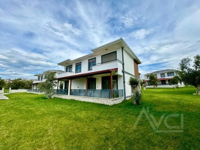 AVCI’DAN DENİZE 150 MT SIFIR VİLLA